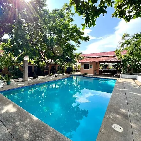Mariposa End Unit Loft Villa